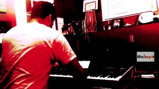Dil Mera Muft Ka Live Keyboard Instrumental-Mahroof Sharif 2016 HD