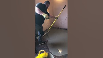 How to screed like a PRO ✅#flooring #howto #diy #tips #tricks #teirnanmccorkell #manchester