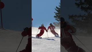 SYNCHRONIZED ⛷️ ⛷️ SKIING HELPS TO ACTIVATE LEG-MOVEMENT AND BALANCE 🏋#skiing #ski #snow #outdoors
