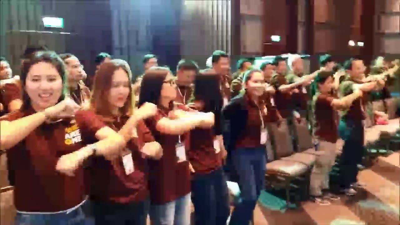 ละลายพฤติกรรม-อ.เอก (เอกเดี่ยวดวลไมค์ไทยแลนด์)และอ.โอห์ม วิทยากรสายฮา