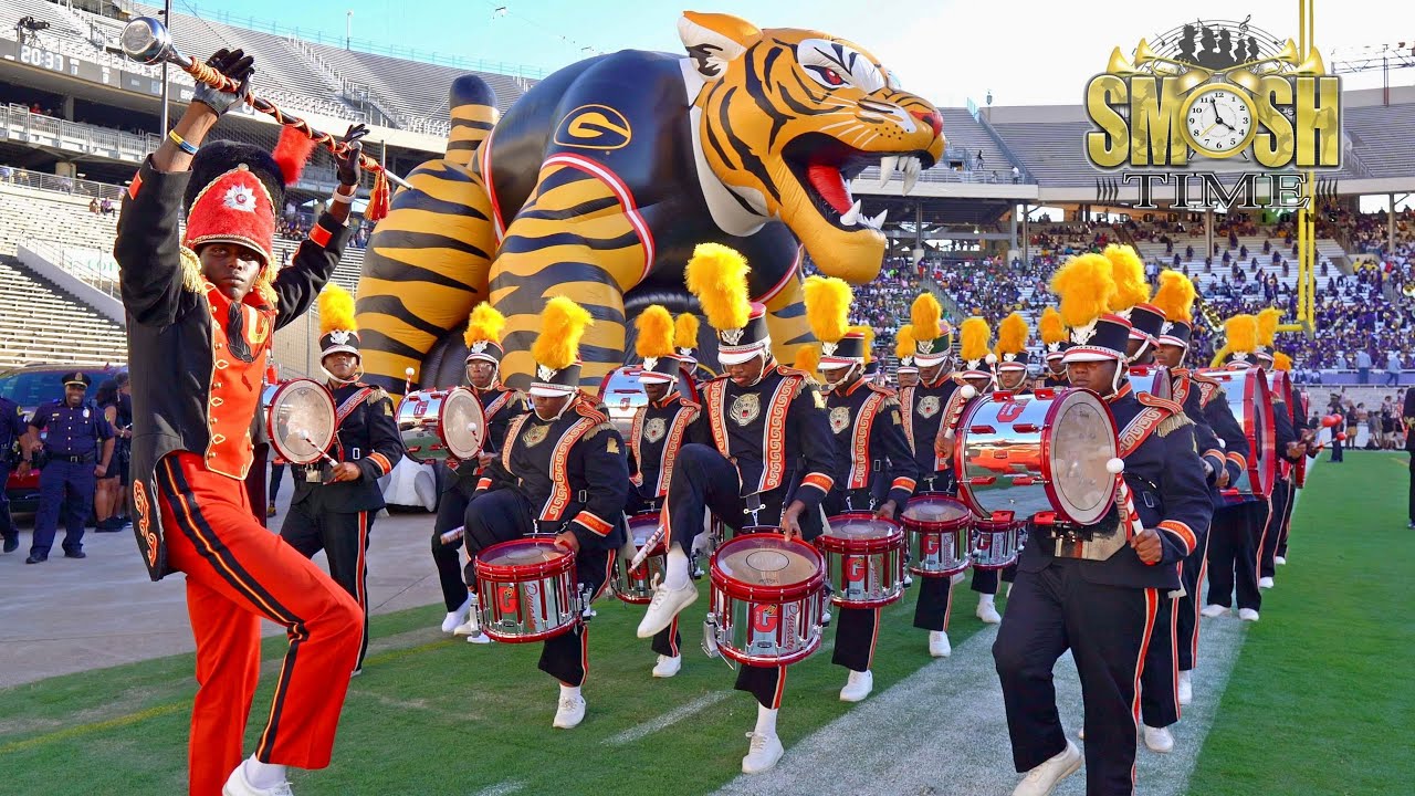 Grambling state World Fame Marching In| state Fair Classic 2023 - YouTube