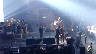 Paul McCartney - Hey Jude (Audience singing along)