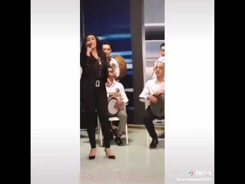 يارا محمد تغني لتامر عاشور من داخل الاستوديو   