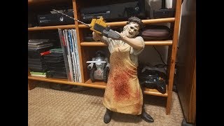 Movie Maniacs 18 Leatherface Figure