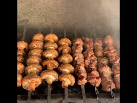 Жарим шашлык. Готовим шампиньоны. #food #шашлык #шашлыкизсвинины # ...