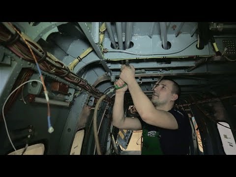 Инженер конструктор авиационных двигателей
