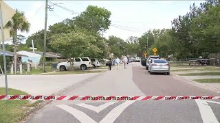 Man found shot to death inside car in Jacksonville neighborhood