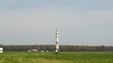 Steve Eves 1/10 Scale Saturn V Launch 4/25/09