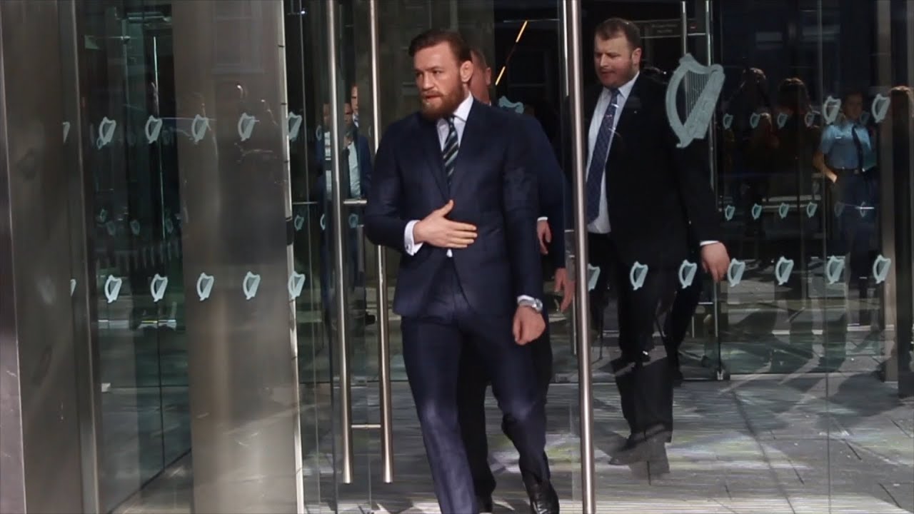 Conor McGregor Presents Himself At Dublin Court For Assault Charge - MMA Fighting mixed martial arts nantes