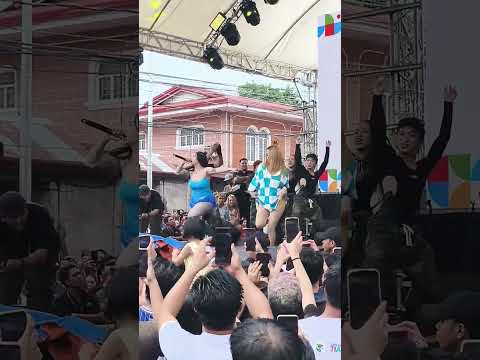 TONI FOWLER AND TONI FAM ANG KULIT SA STAGE NAG ENJOY LAHAT ANG MGA TAGA TIOANG PROVINCE