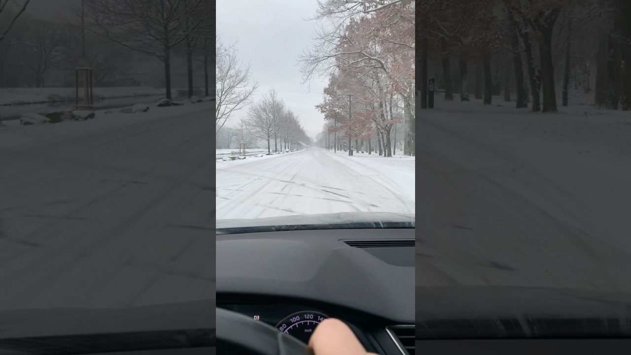 Заснеженная Прага