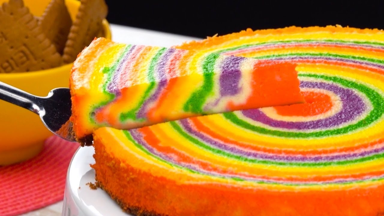 Con tutte queste ricette dolci arcobaleno, non dovrai più accontentarti di un colore solo!