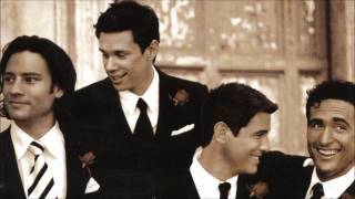 Watch Il Divo Dentro Un Altro Si video
