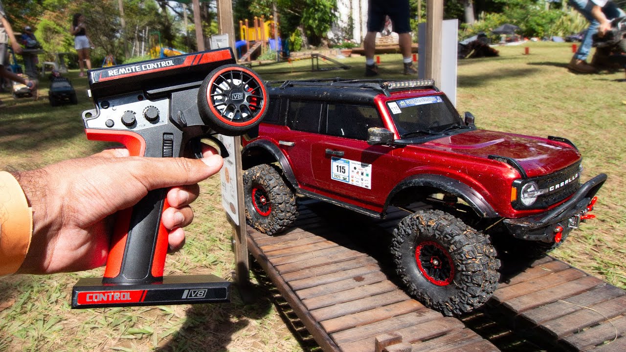 Carro de Controle Remoto WLTOYS 104020 CABALLO dá Conta em uma Pista Crawler? Nós Testamos!