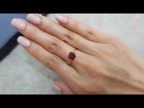 Pigeon blood red ruby in cushion shape 2.10 ct, Mozambique Video  № 1