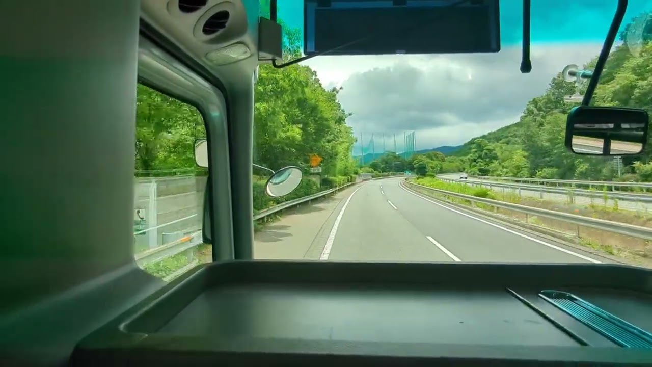 ヤサカ観光バス　京都先端科学大学太秦～亀岡