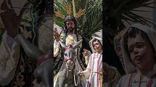 Jesús en la borriquilla nos bendice hoy | Domingo de Ramos ✨