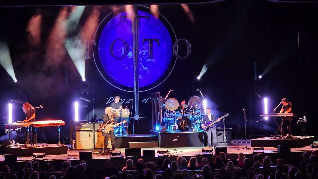 Jake to the Bone - @TOTO in Knoxville, TN