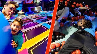 24 HEURES DANS UN TRAMPOLINE PARK - ENFERMÉS 😱