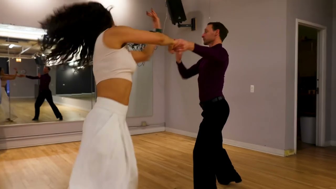 Waltz in Dance Center Chicago