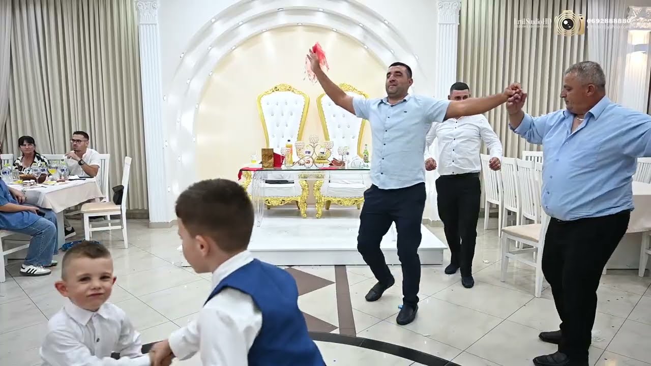 Ditelindja e Roisjo pj1