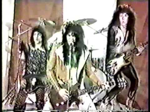 Circus Circus (W.A.S.P.) - Mr. Cool [HQ]