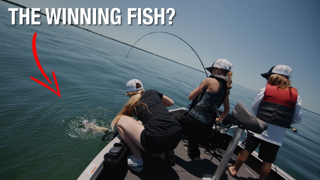 Catching the WINNING Fish! (Lake Erie Junior Bass Fishing Tournament 2024)