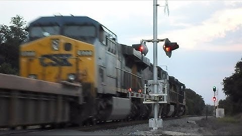 CSX Container Train Hauls Through Signal