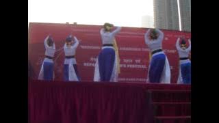 GOLPINDO goyang karawang 16sept2012 in NEPALESE WOMEN'S FESTIVAL.MP4