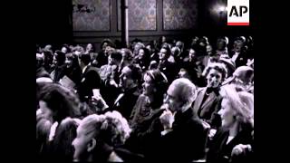 AUDIENCES - B/W - NO SOUND