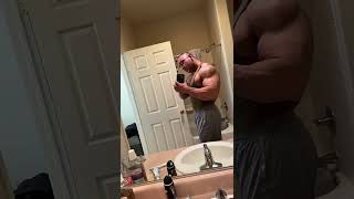 Pre Pump posing muscle muscleman gay bodybuilder fit Fitness fitcheck... #Shorts