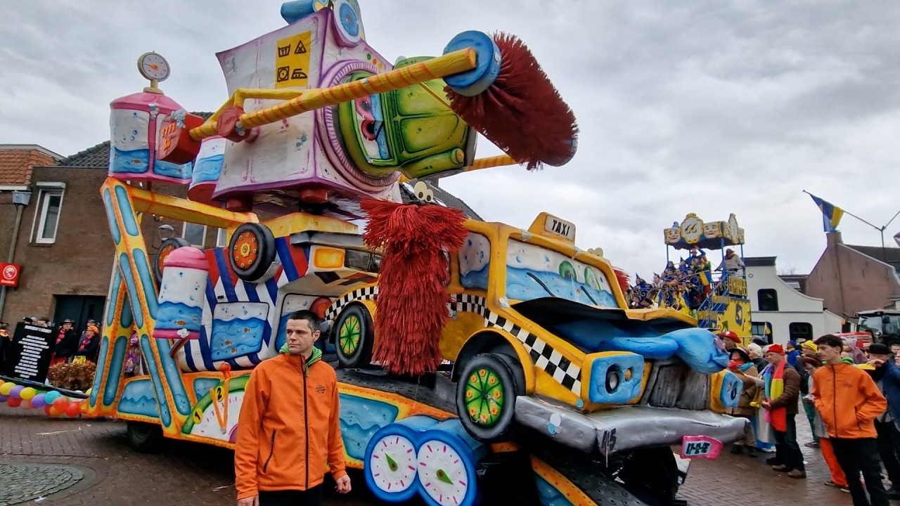 Optocht Carnaval 2024 Gilze/Dringersgat - Doorkomst op 