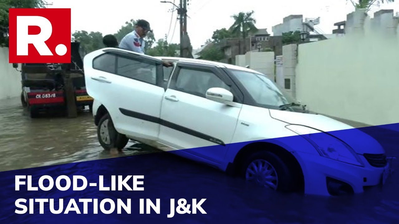 J&K: Heavy Rains Lash Several Parts, Trigger Landslides; Roads And Highways Blocked