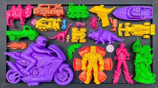 Membersihkan mobil mobilan, anomali, mobil damkar, motor balap, mobil balap, dinosaurus, kereta