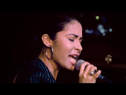 Tragic Details About Selena&rsquo;s Murder