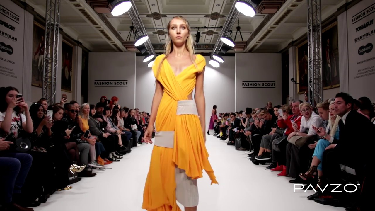 LFW - SS18 - LENA SVENSSON - CATWALK