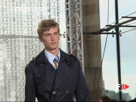 LOUIS VUITTON Spring 2006 Paris - Fashion Channel 