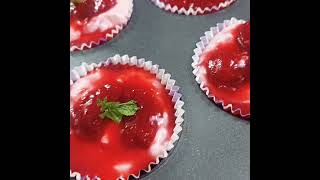 stawberry cheese cake. #stawberrychessecake #nobakecheesecake