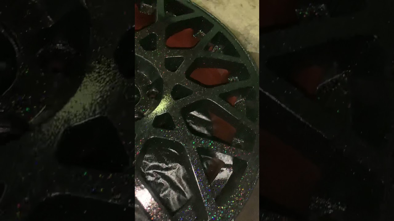 Rotiform BLQ colas with Montana Black and Montana Hologram