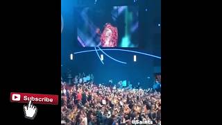Alvin Kamara singing at ESPYS Awards                                  | Dante GANG