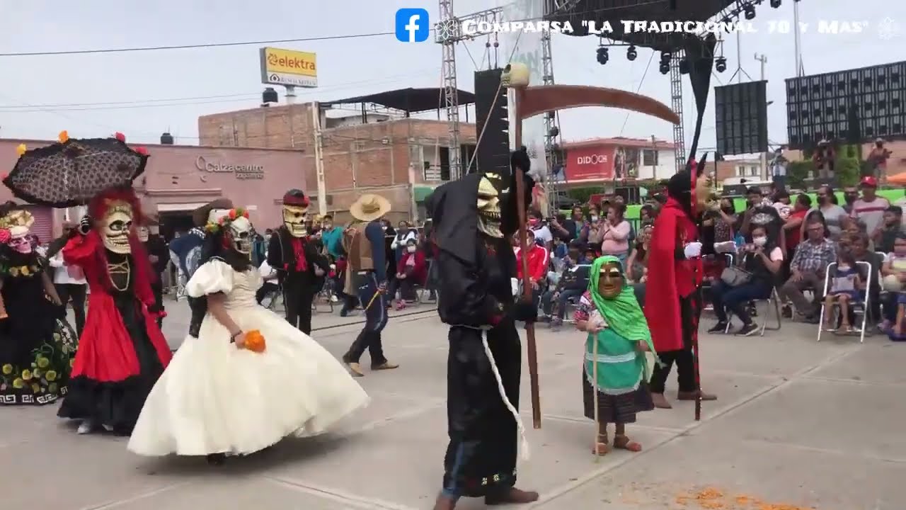 Xantolo - Xochipitzahuatl - Comparsa de huehues La Tradicional 70 y Más 𑁍 | Día de muertos 💀👺🌿🌾