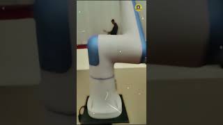 Glambot