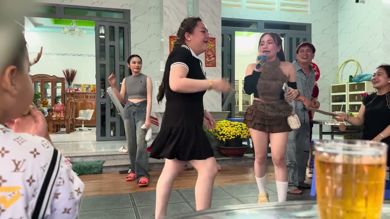 Anh em chơi show diển tả đoán tục ngữ ca dao Vietnam #subscribe #anhem #games #trochoi  