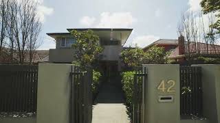 42 BATMAN STREET, ABERFELDIE