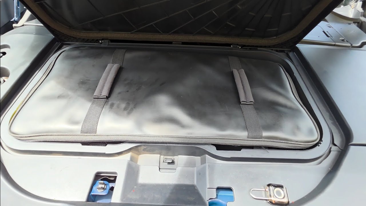 Tata Harrier EV Frunk Organizer Bag