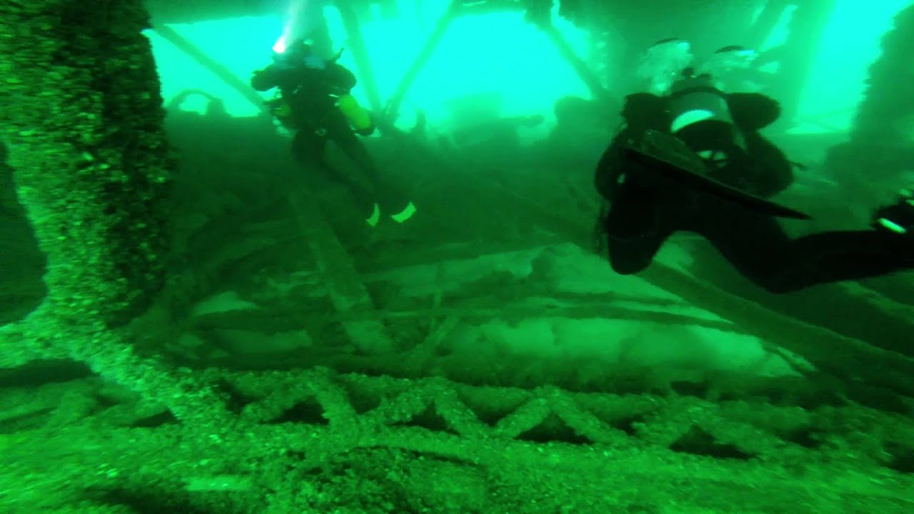 Scuba Diving The Dredge 906 (6) GoPro Hero 3 YouTube