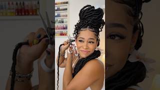 Tirando os dreads faux locs ✨ DEMOROU MUITO ☠️ #dreads #dread #fauxlocs #locstyles #locstyles