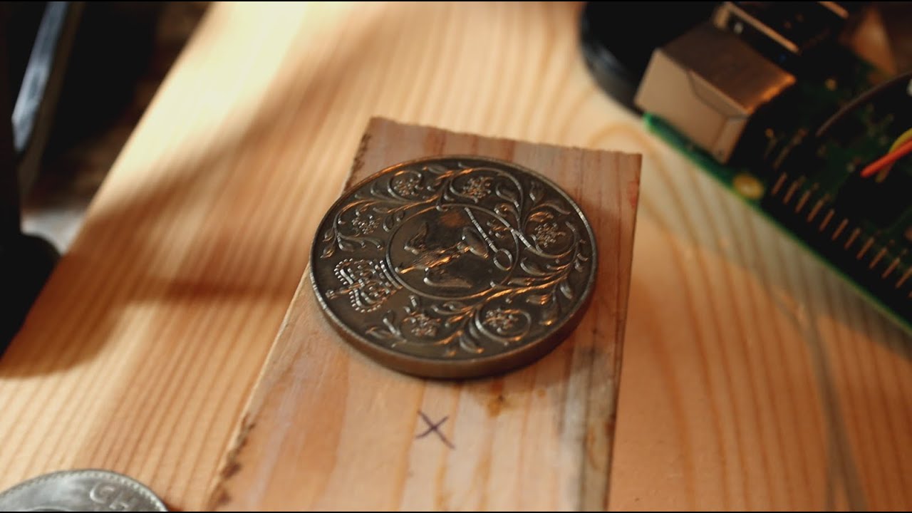 Coin photography machine! - Prototype, connecting camera and getting coin's weight!