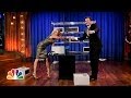 Box of Lies with Julie Bowen (Late Night with Jimmy Fallon)