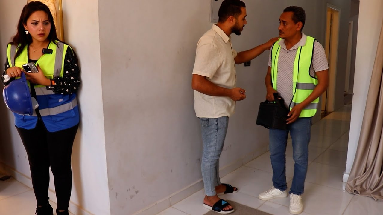 مهندسه استخبت وسمعت اللي بيحصل فى الشركة